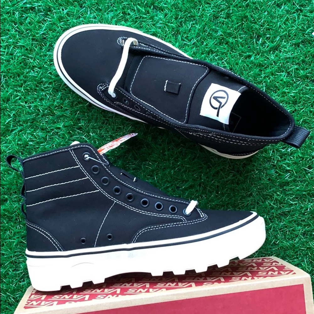 VANS SENTRY Wc Canvas Black/Marshmallow WMNS - Picture 12 of 16